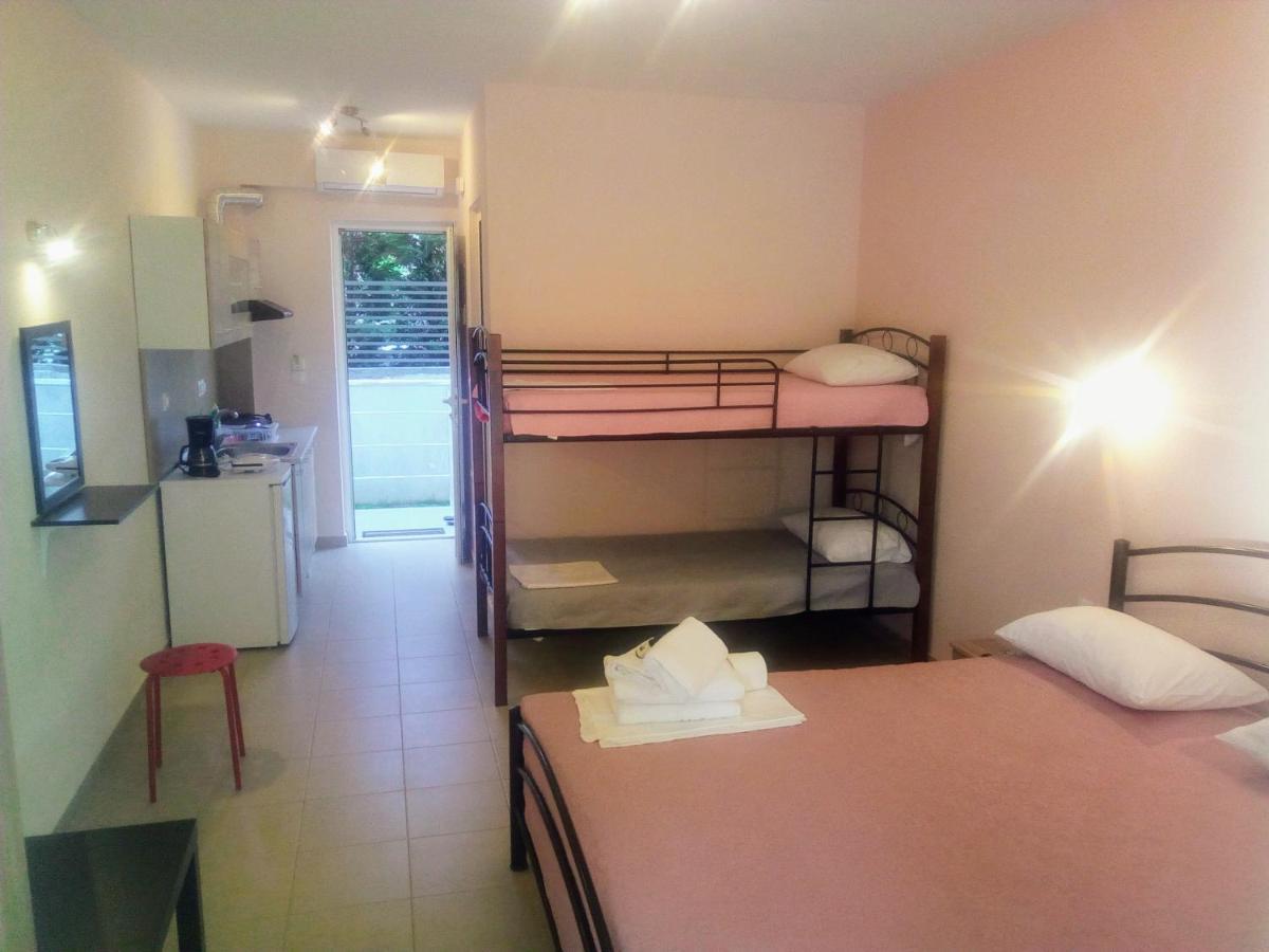 Persefoni Rooms Apartments & Mezonetes Torone Zewnętrze zdjęcie