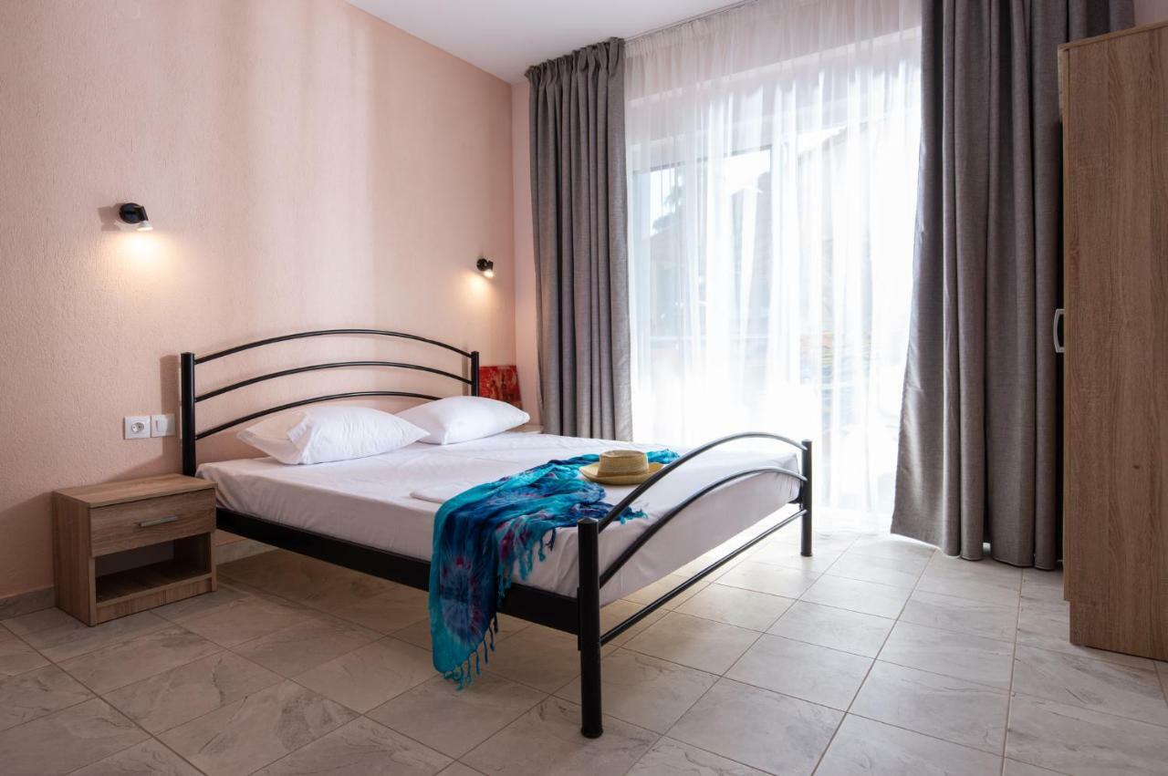 Persefoni Rooms Apartments & Mezonetes Torone Zewnętrze zdjęcie