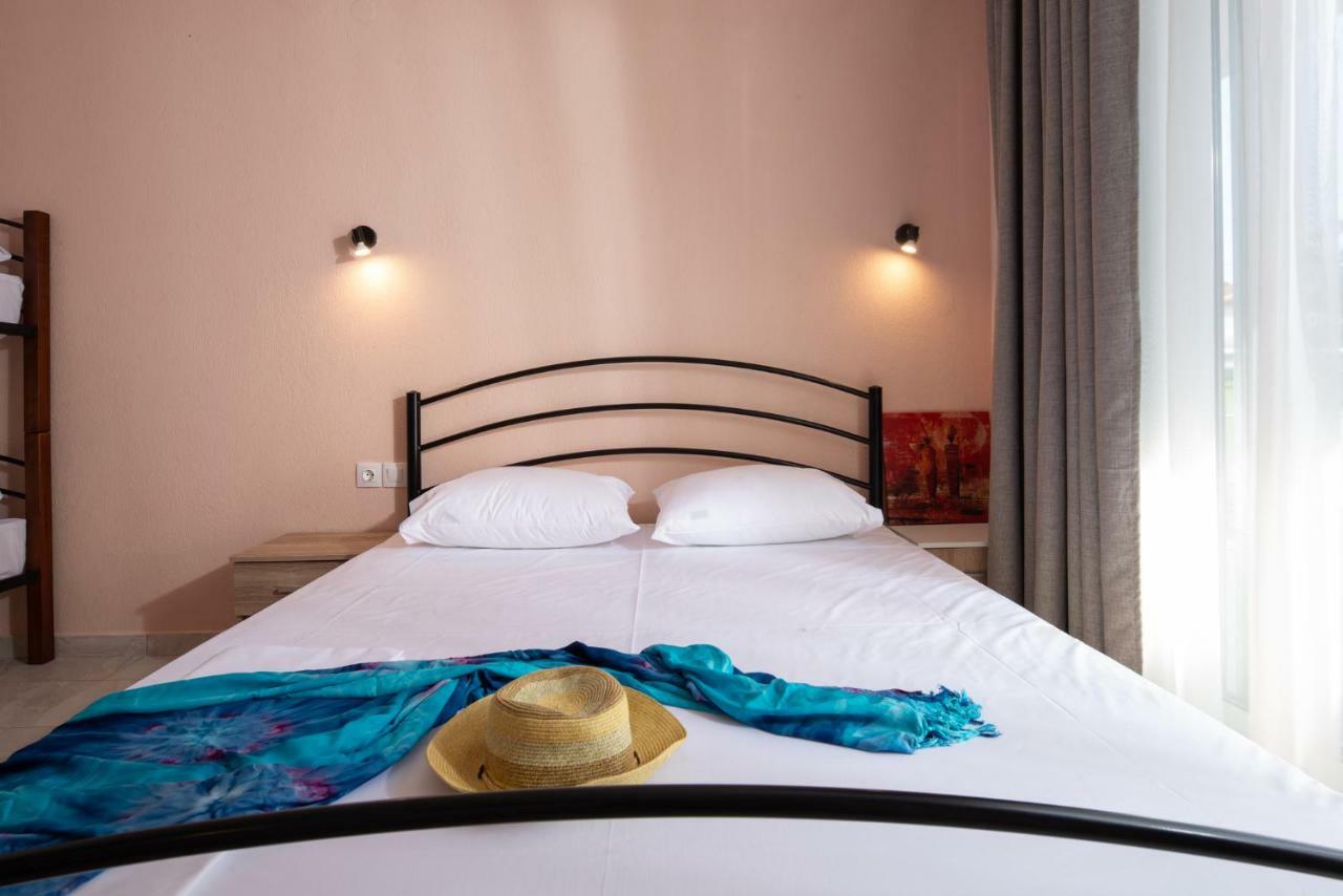 Persefoni Rooms Apartments & Mezonetes Torone Zewnętrze zdjęcie