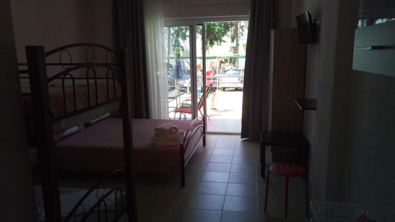 Persefoni Rooms Apartments & Mezonetes Torone Zewnętrze zdjęcie